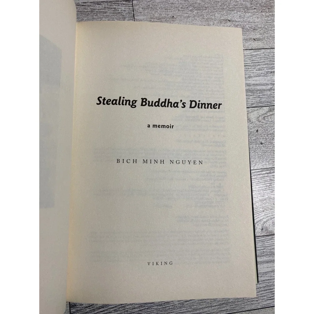 Stealing Buddha's Dinner Bich Minh Nguyen 2007 Hardcover‎ Memoir Vietnamese MICH